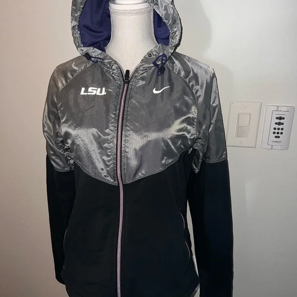 Nike x LSU Women's Wind Breaker - Picture 2 of 5